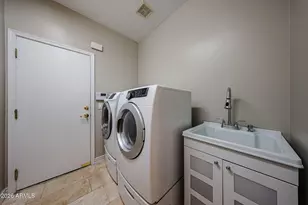 8096 S Stephanie Ln, Tempe, AZ 85284 - Photo 9