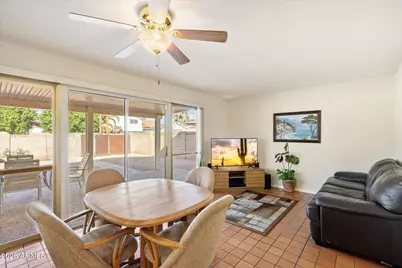 8414 E Stella Lane, Scottsdale, AZ 85250 - Photo 13