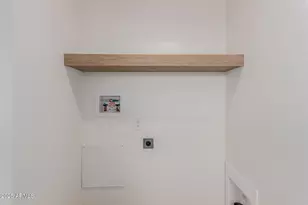 5201 W Camelback Rd, Phoenix, AZ 85031 - Photo 13