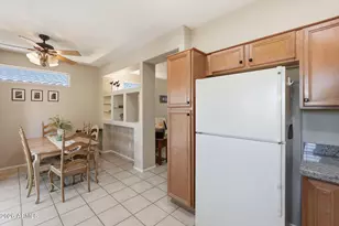 15836 W Lahlum Ln, Surprise, AZ 85374 - Photo 9