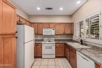 15836 W Lahlum Lane, Surprise, AZ 85374 - Photo 5