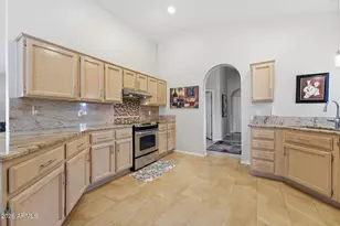 26421 S Howard Dr, Sun Lakes, AZ 85248 - Photo 13