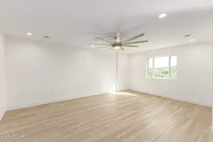 1402 E Las Palmaritas Dr, Phoenix, AZ 85020 - Photo 13