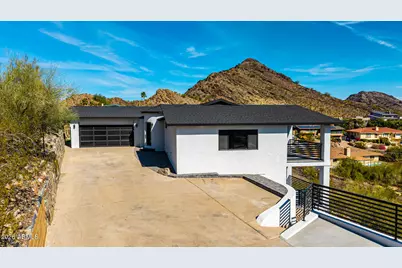 1402 E Las Palmaritas Drive, Phoenix, AZ 85020 - Photo 1