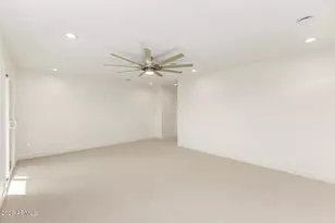 1402 E Las Palmaritas Dr, Phoenix, AZ 85020 - Photo 27