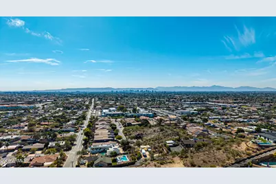 1402 E Las Palmaritas Drive, Phoenix, AZ 85020 - Photo 77