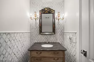 5402 E Exeter Blvd, Phoenix, AZ 85018 - Photo 39