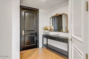 7181 E Camelback Rd, Scottsdale, AZ 85251 - Photo 35