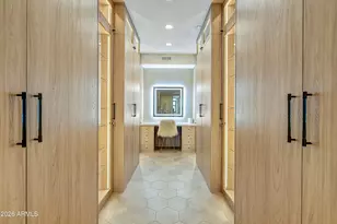 7181 E Camelback Rd, Scottsdale, AZ 85251 - Photo 29