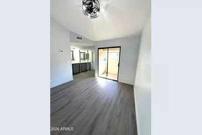 4240 N Longview Avenue #9, Phoenix, AZ 85014 - Photo 7