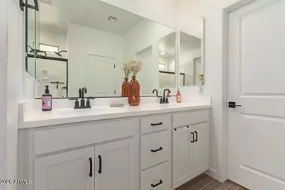 26985 N 168th Lane, Surprise, AZ 85387 - Photo 13