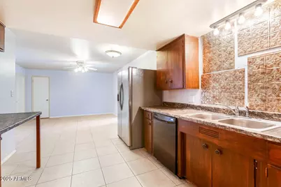 1649 E Dana Avenue, Mesa, AZ 85204 - Photo 23