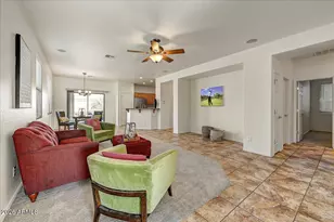 3824 W Desert Creek Ln, Phoenix, AZ 85086 - Photo 5