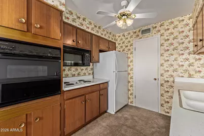 7416 E Windsor Avenue, Scottsdale, AZ 85257 - Photo 11