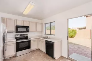 6318 W Chickasaw St, Phoenix, AZ 85043 - Photo 13