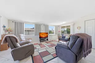 10915 W El Capitan Cir, Sun City, AZ 85351 - Photo 21