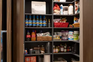 7052 E Ivyglen Cir, Mesa, AZ 85207 - Photo 7