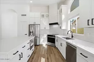 3743 W Shannon St, Chandler, AZ 85226 - Photo 13