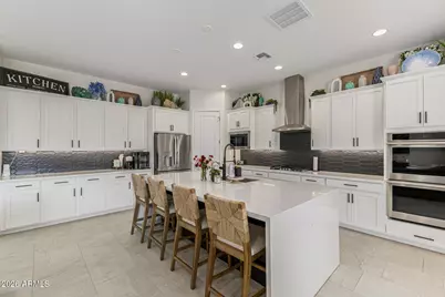 19049 E Celtic Manor Drive, Queen Creek, AZ 85142 - Photo 11