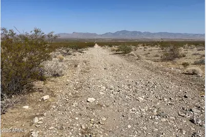 Xxxxxx N Diane Road #305, Dolan Springs, AZ 86441 - Photo 11