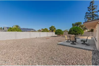 9822 W Pebble Beach Drive, Sun City, AZ 85351 - Photo 27