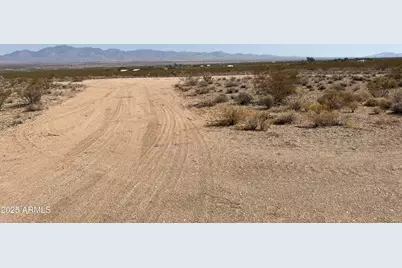 Xxxxxx N Becky Road #322, Dolan Springs, AZ 86441 - Photo 3