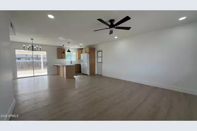 925 E 7th Drive, Mesa, AZ 85204 - Photo 3