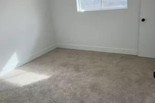 925 E 7th Dr, Mesa, AZ 85204 - Photo 9