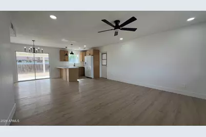 925 E 7th Drive, Mesa, AZ 85204 - Photo 3