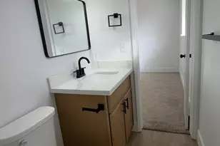 925 E 7th Dr, Mesa, AZ 85204 - Photo 5