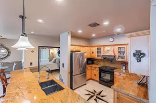 16734 E La Montana Dr, Fountain Hills, AZ 85268 - Photo 9