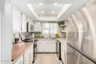 2315 W Union Hills Dr, Phoenix, AZ 85027 - Photo 9