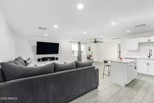 9215 S 7th Ave, Phoenix, AZ 85041 - Photo 7