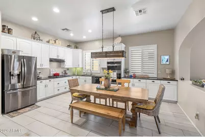 24207 N 24th Place, Phoenix, AZ 85024 - Photo 11