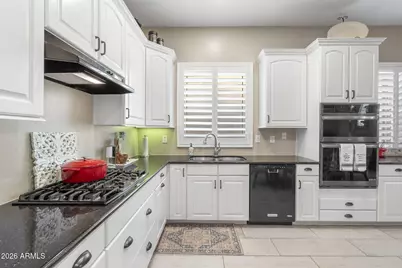 24207 N 24th Place, Phoenix, AZ 85024 - Photo 13