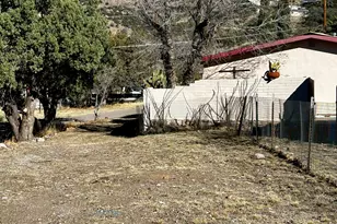 104d Locklin Ave, Bisbee, AZ 85603 - Photo 35