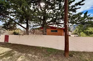 104d Locklin Ave, Bisbee, AZ 85603 - Photo 3