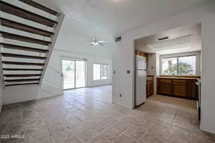 2726 W Brooks St, Chandler, AZ 85224 - Photo 9