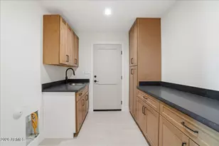 4515 N 35th St, Phoenix, AZ 85018 - Photo 25