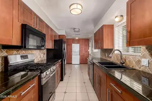 1887 E Palmcroft Dr, Tempe, AZ 85282 - Photo 9