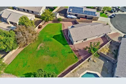 9958 N 94th Avenue, Peoria, AZ 85345 - Photo 5