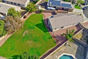 9958 N 94th Ave, Peoria, AZ 85345 - Photo 5