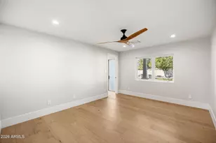 4030 N 54th Pl, Phoenix, AZ 85018 - Photo 31