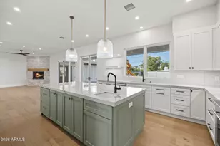 4030 N 54th Pl, Phoenix, AZ 85018 - Photo 17