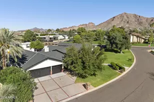 4030 N 54th Pl, Phoenix, AZ 85018 - Photo 3