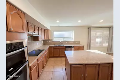 3145 W Sandra Terrace, Phoenix, AZ 85053 - Photo 17