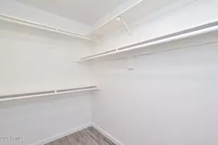 645 N Arrowhead Dr, Chandler, AZ 85224 - Photo 15