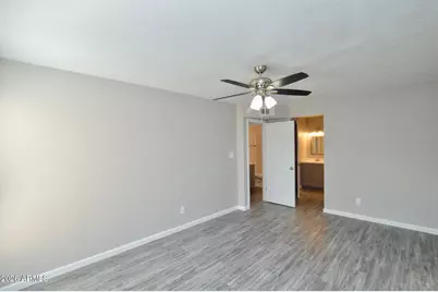 645 N Arrowhead Drive #Apt 4, Chandler, AZ 85224 - Photo 11