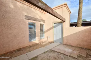 645 N Arrowhead Dr, Chandler, AZ 85224 - Photo 17