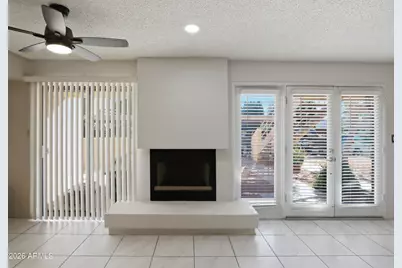1832 N 52nd Street #104, Phoenix, AZ 85008 - Photo 1